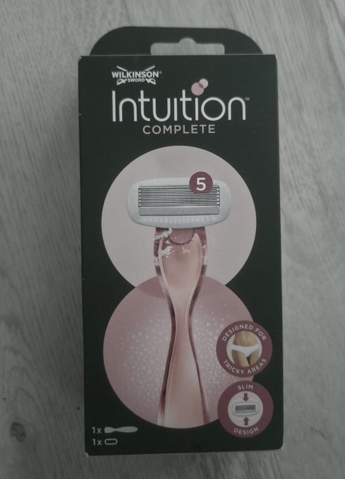 Wilkonson Intuition complete  systemowa maszynka 5-ostrzowa