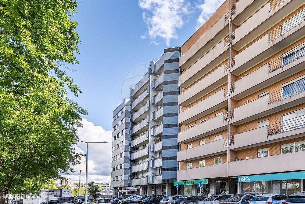 Apartamento T2 para venda — Vila Nova De Famalicão E Calendário, Braga