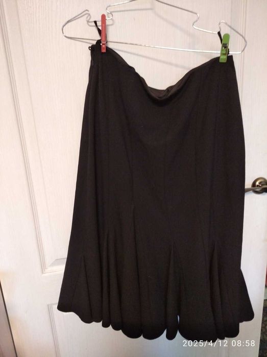 Жіноча спідниця чорна