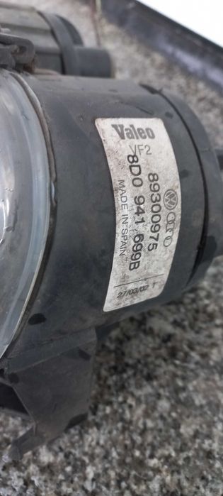 Farol de Nevoeiro Para-Choques Audi A4 B5 8D Facelift 1999 a 2001 Original