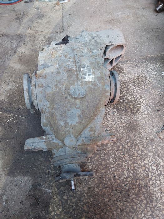 Dyfer dyferencjał tylny most bmw e 90 e 91 2.0d diesel 2.47 320