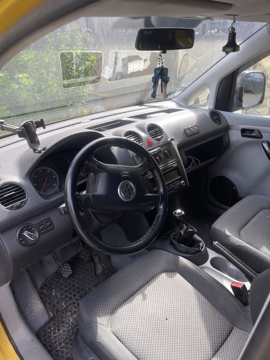 Продам Volkswagen Caddy