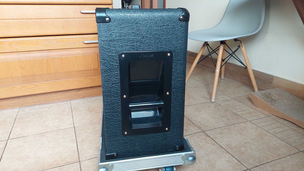 Combo gitarowe Marshall JVM 410 C