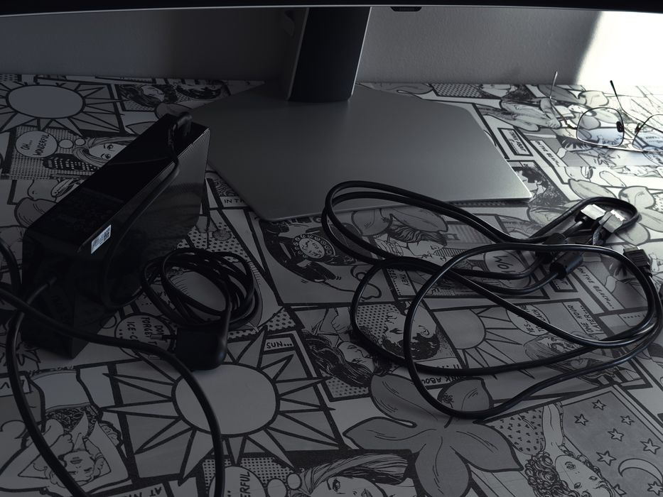 Monitor Samsung Odyssey OLED G9 240Hz