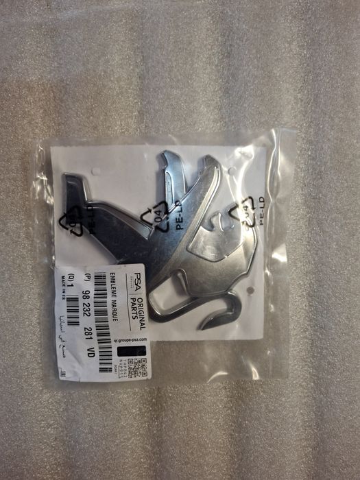 Eblemat do peugeot 208 ll nowy orginał