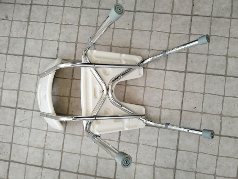 Cadeira de banho - Geriatria