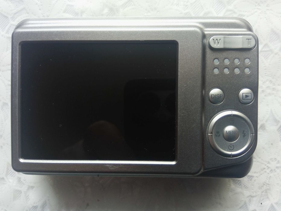 Цифровой фотоаппарат Fujifilm FinePix AX500