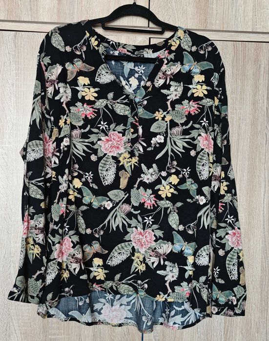 Janina koszula w kwiaty czarna wiskoza 44/XXL