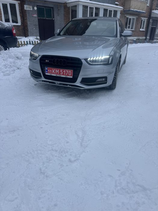 Ауді а4 б8 s line 2.0 tsi quattro