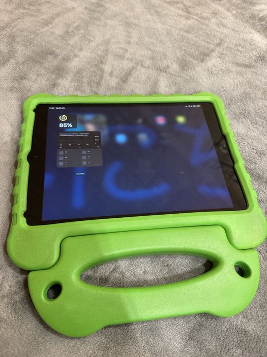 Ipad 7 gen 32 gb newerlock