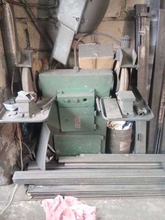 szlifierka dwutarczowa Model OND 350.
Model OND 350.Model OND 350.