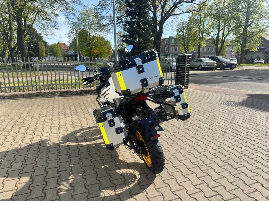 Qjmotor SRT 900 SX