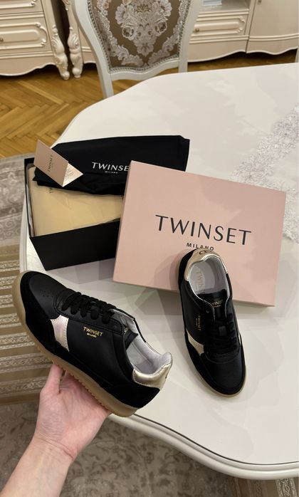 Кросівки Twinset (оригінал)