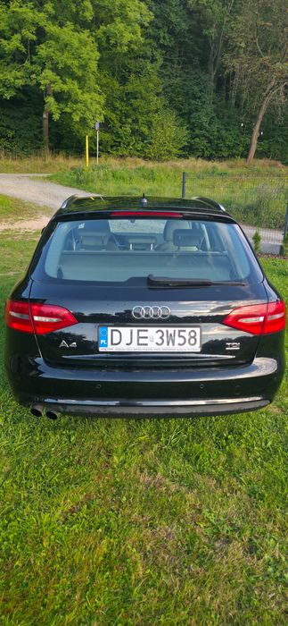 Audi A4 Avant quattro