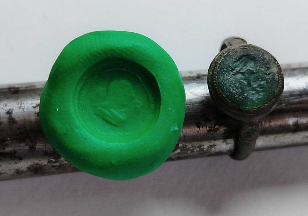 Кільце печатка, перстень гемма