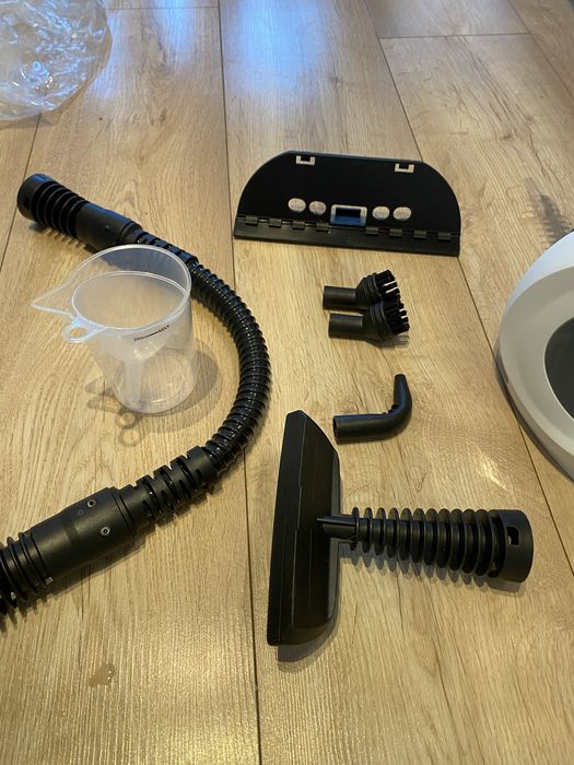 Myjka parowa  1050 W parownica tapicerowana do użytku domowego