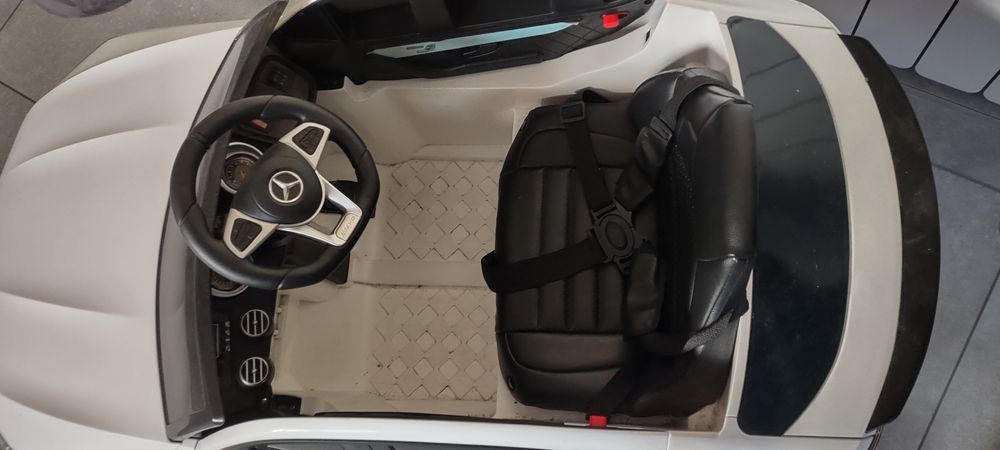 Samochód na akumulator