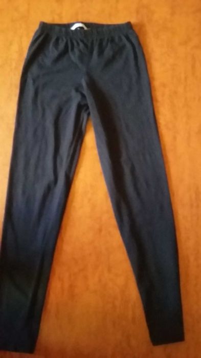 Leginsy czarne rozmiar M