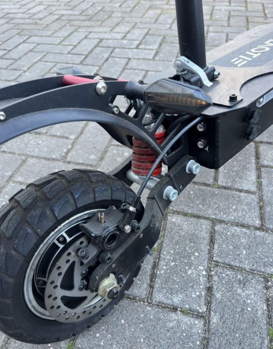 Trotineta Laotia T30 dual motor