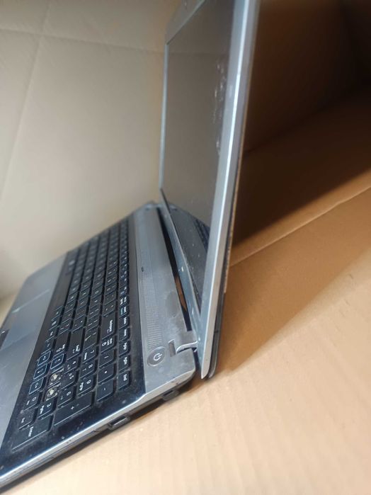 Laptopy na części HP Samsung +gratis