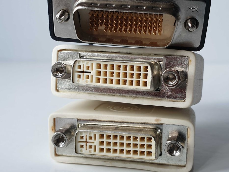 DMS-59 to DVI Сплітер