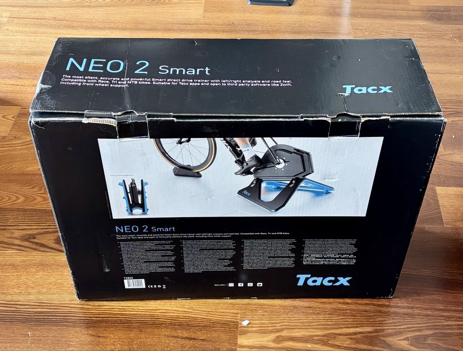 Trenażer Tacx Neo2 Smart
