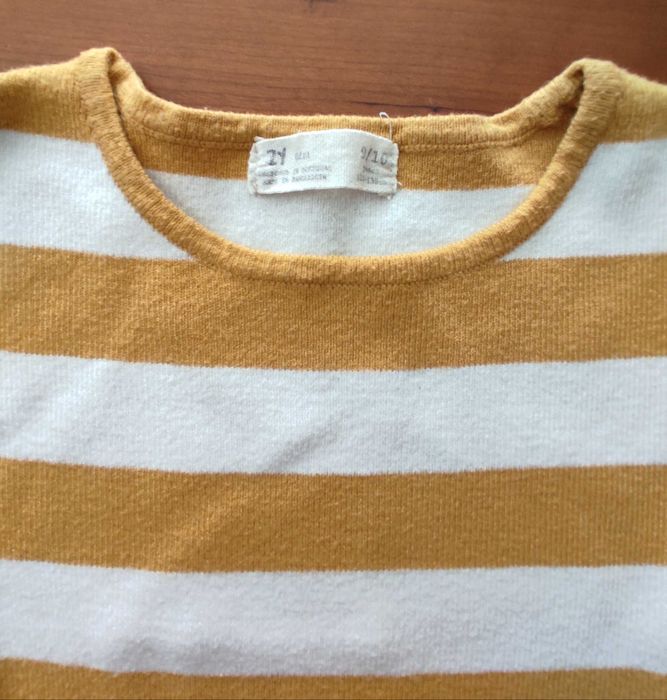 Camisola em malha riscas cor mostarda/ branca menina 9/10 anos  Zippy