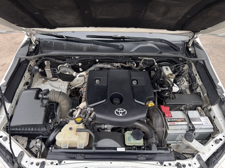 Toyota Hilux FL 2016 2.4 Diesel МКПП-6 ідеал