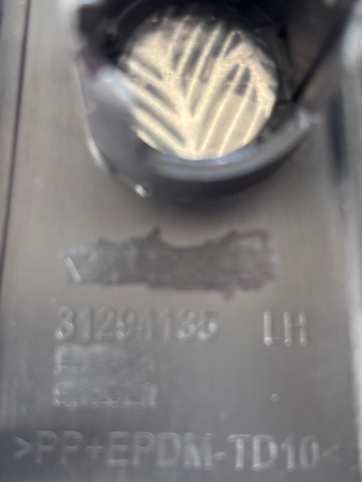 Volvo s60 11-13 kratka zderzaka przedniego lewa