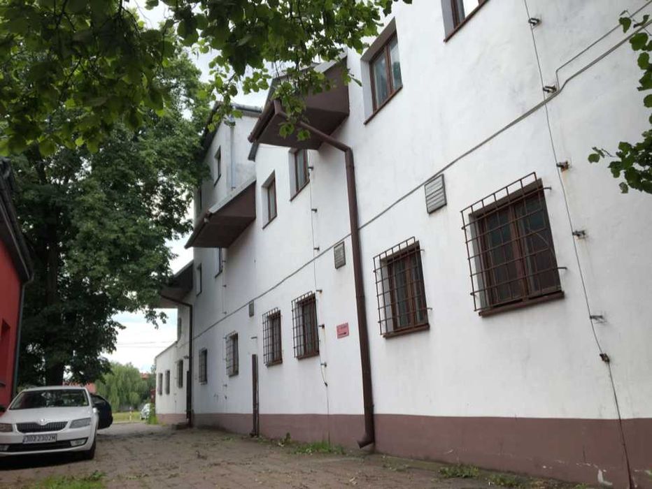 Wynajmę magazyn 250m2 parter+powierzchnie 250m2 piętro siła 27kw