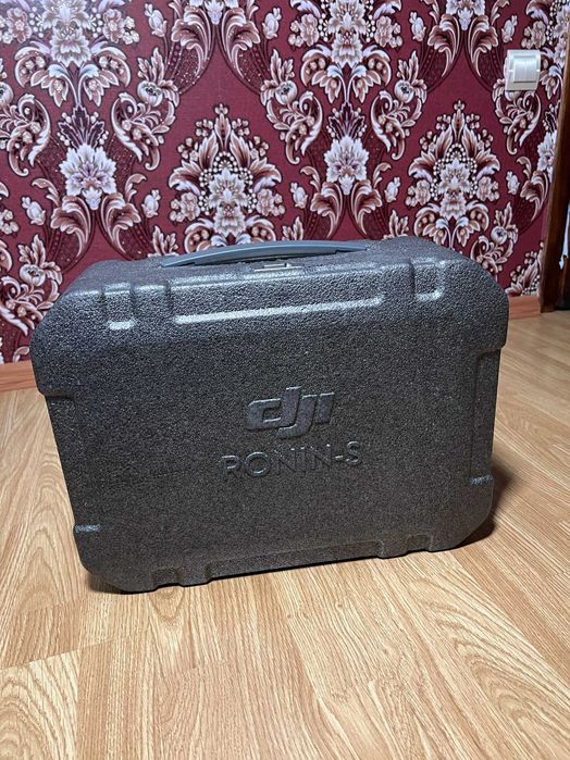 Стабилизатор DJI Ronin S