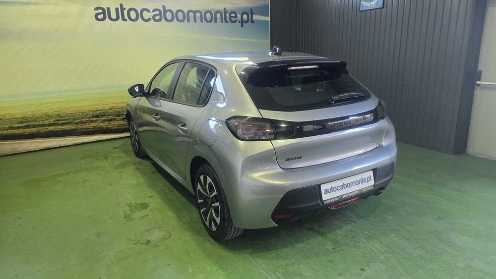 Peugeot 208  Active -  Salvado