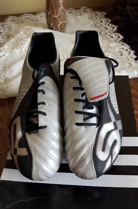 Korki UMBRO SX roz 47