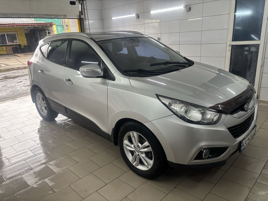 HYUNDAI IX35 ідеальний стан