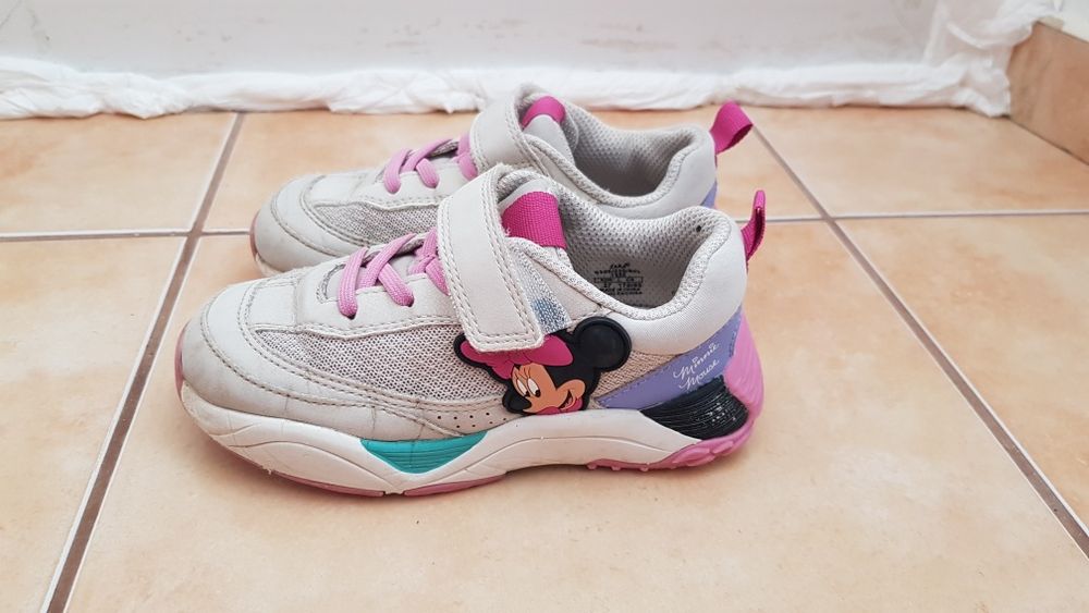 Стильные красивые кроссовки кросовки кросівки кеды кеди Zara Minnie