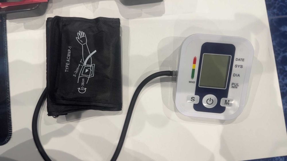 Máquina de medir a tensão arterial