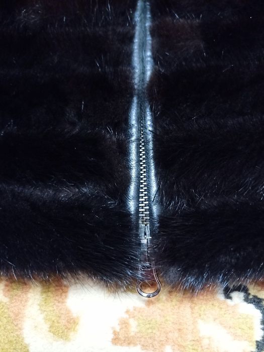 Продам шубу Норка. Розмір S (44).