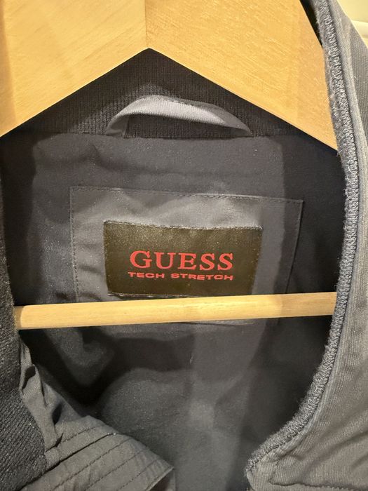 Ветровка Guess, розмір s