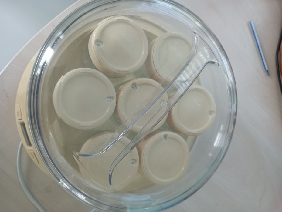 Йогуртниця Moulinex