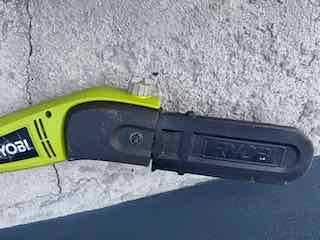 Eliminador de pólos RYOBI