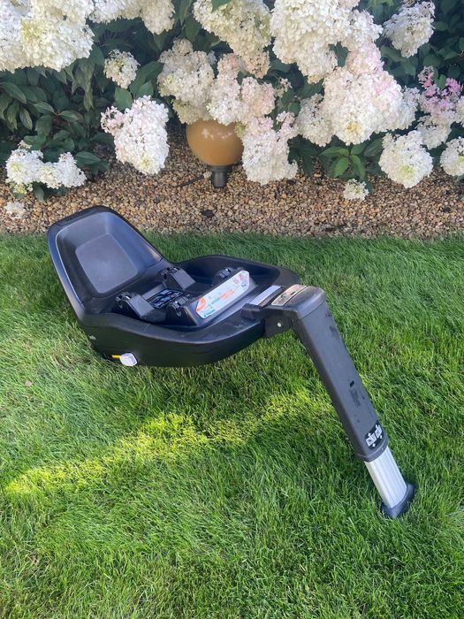 Fotelik samochodowy Maxi Cosi Pearl Pro z bazą