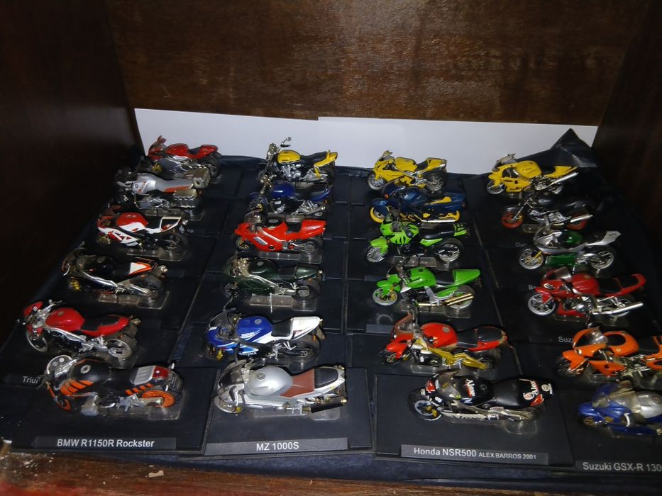 Colecao 25 mota por 120 €