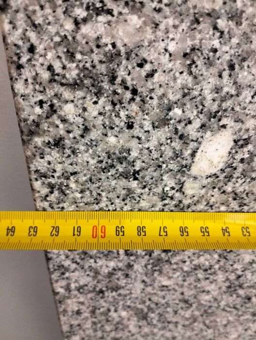 Bancada de cozinha em granito cinza - OPORTUNIDADE!