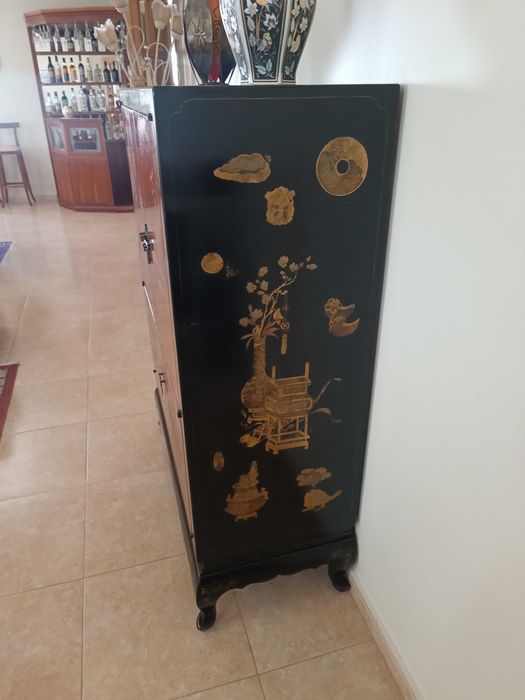 Vendo Aparador Oriental