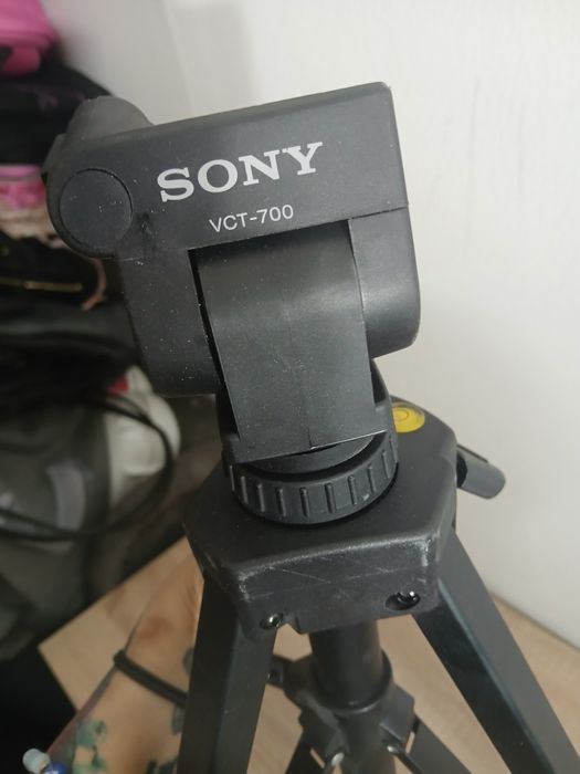 Wysoki statyw Sony VTC700