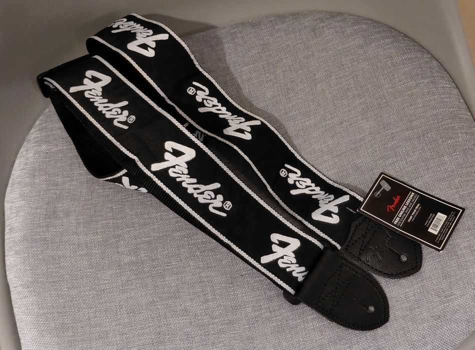 Correia de Guitarra Fender