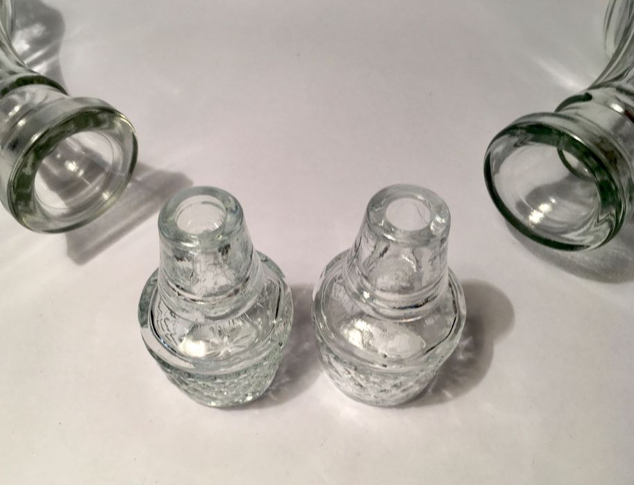 2 GARRAFAS  - antigas - 23,3 x 8,3 cm/s