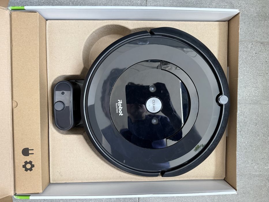 Робот-пилосос iRobot Roomba e5 (e5150) – як новий, з коробкою