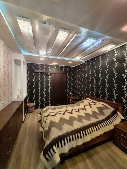 Продаж 3х кім квартири. Гірницький