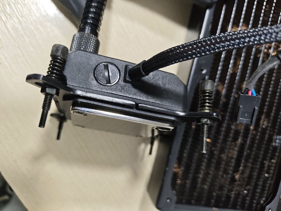 СВО be quiet! Silent Loop 240mm (BW002) мідь, без кулерів , б/в